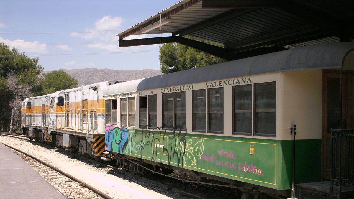 Imagen de archivo de un tren del Limón-Exprés en Benidorm.
