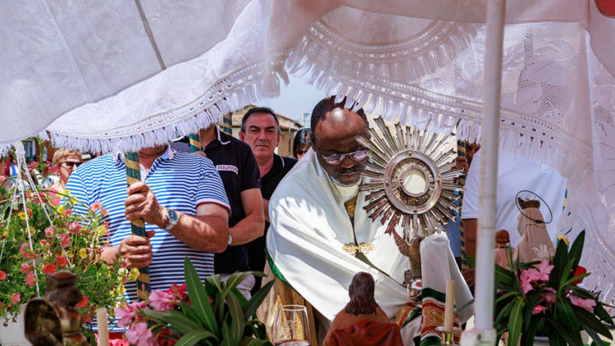 El Corpus de Fresno de la Vega, en fotos