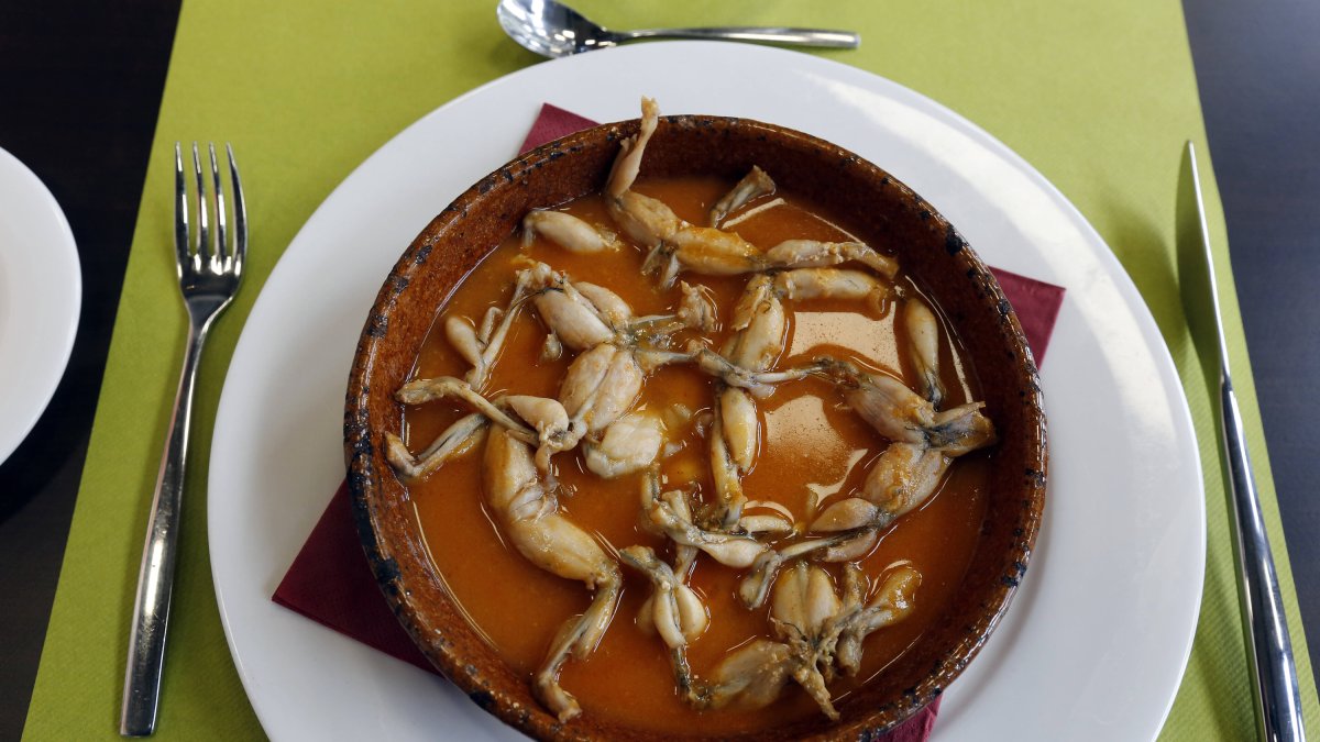 Las ancas de rana son una especialidad típica de La Bañeza.