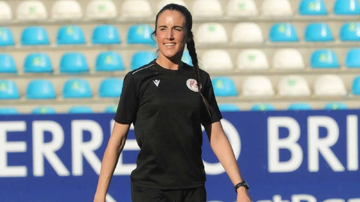 Raquel Suárez regresa a la máxima categoría del fútbol femenino.