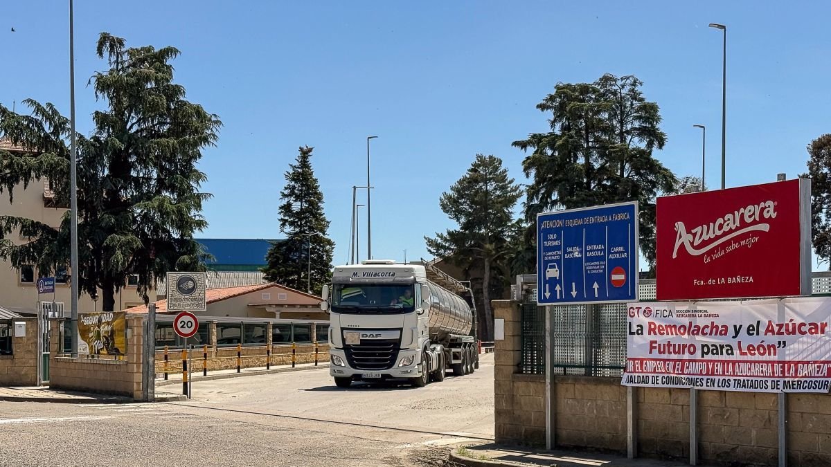 El último caso es el del anuncio de cierre en la fábrica de Azucarera de La Bañeza.