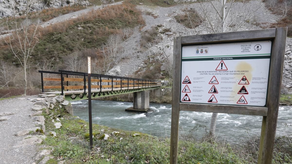 Ruta del Cares, en su entrada desde Caín.