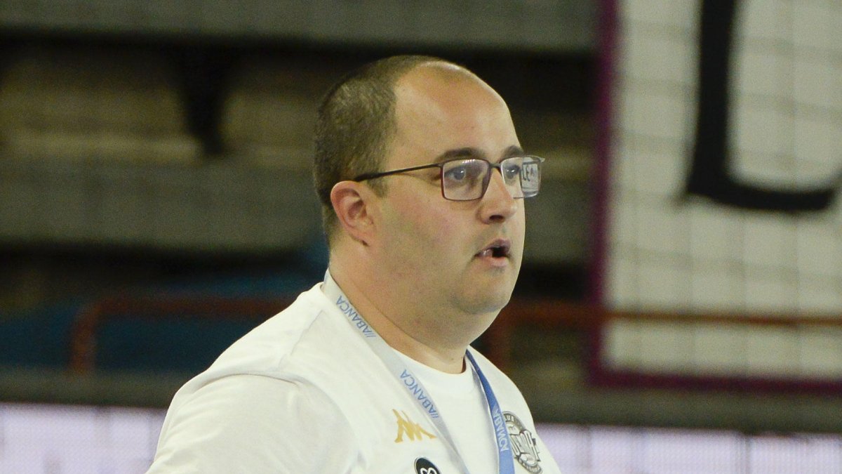 Dani Gordo, entrenador del Abanca Ademar.