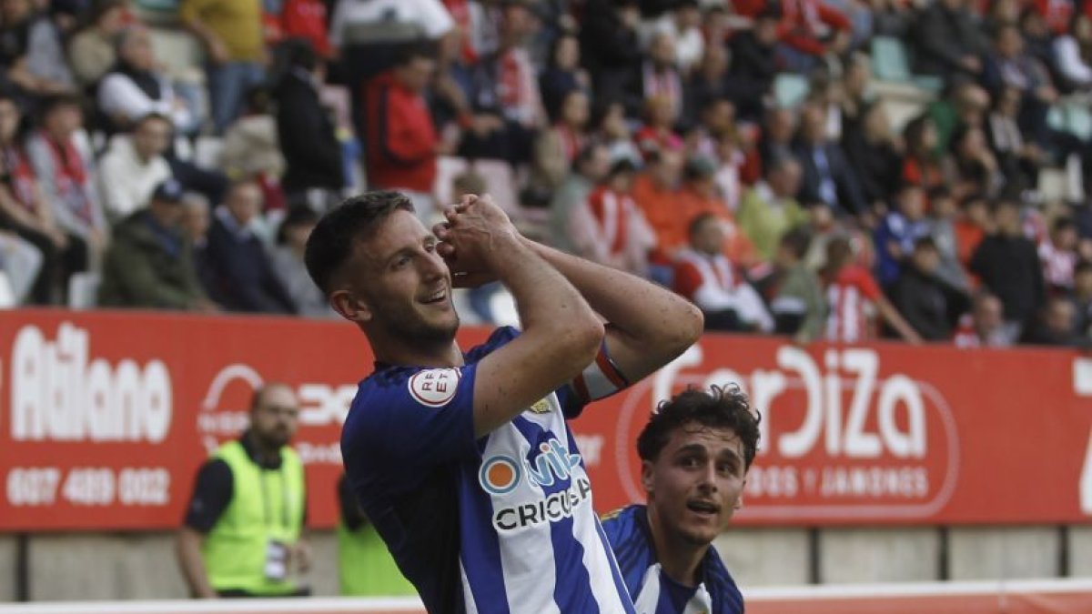 Markel Lozano jugará en el Zamora CF y será rival de la Deportiva esta temporada.