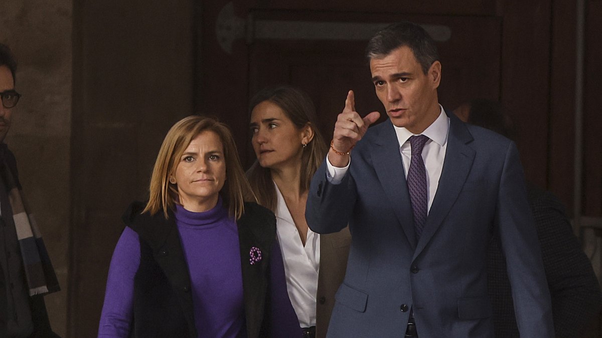 Sánchez propondrá sanciones internas por consumir prostitución