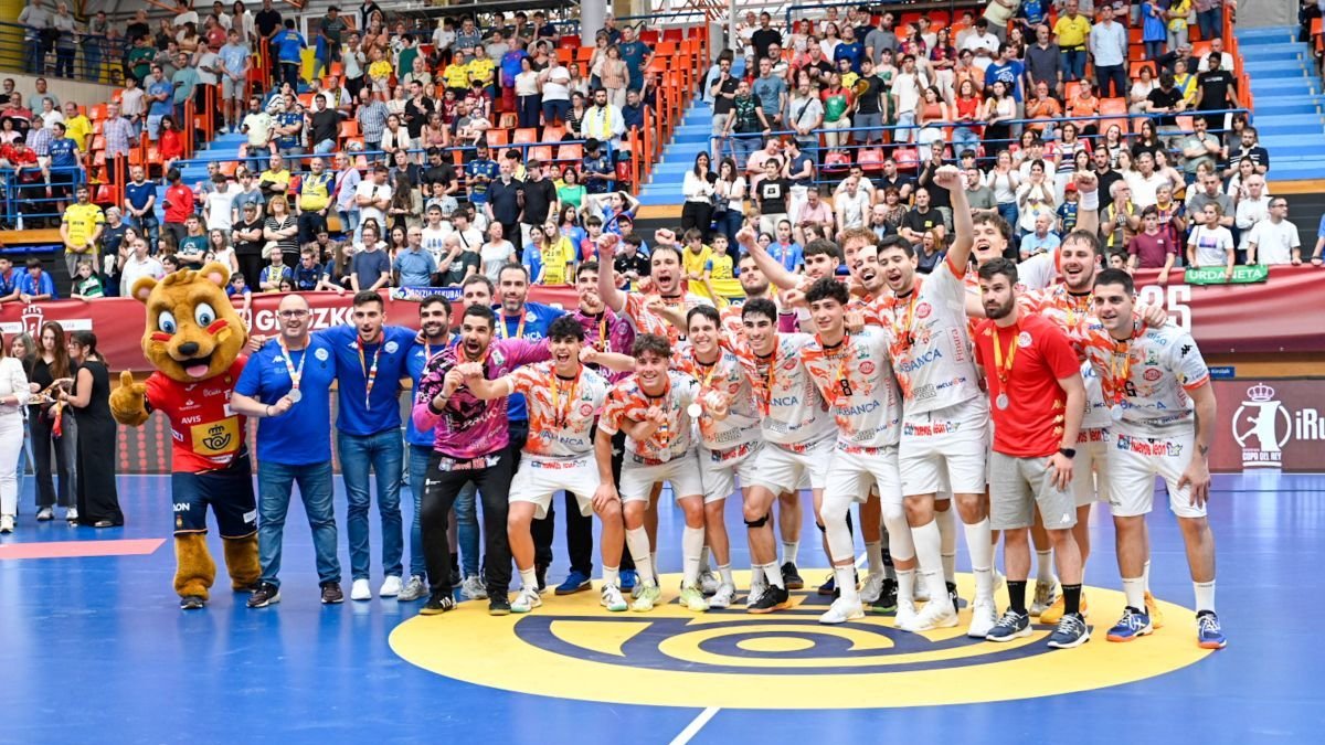 El Ademar organizará un torneo internacional en León a mediados de agosto.