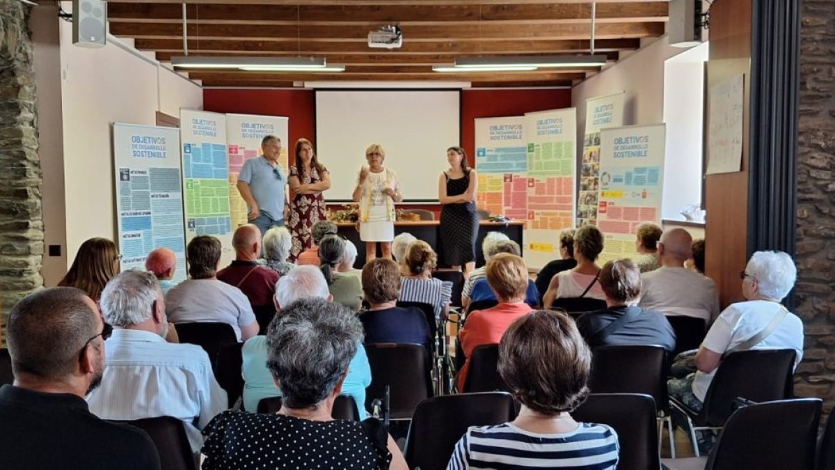 El alcalde abrió las jornadas.