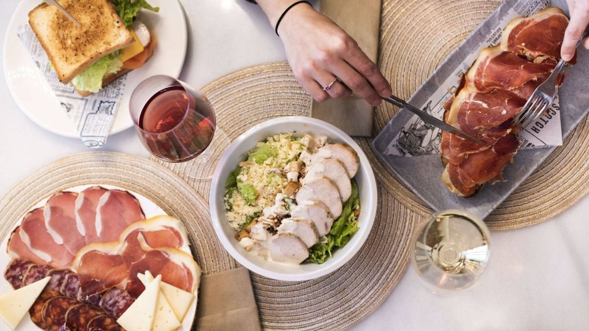 El Hotel Spa QH Centro León ofrece una interesante y sabrosa propuesta gastronómica en la que la calidad y el esmerado cuidado en su elaboración son toda una garantía.