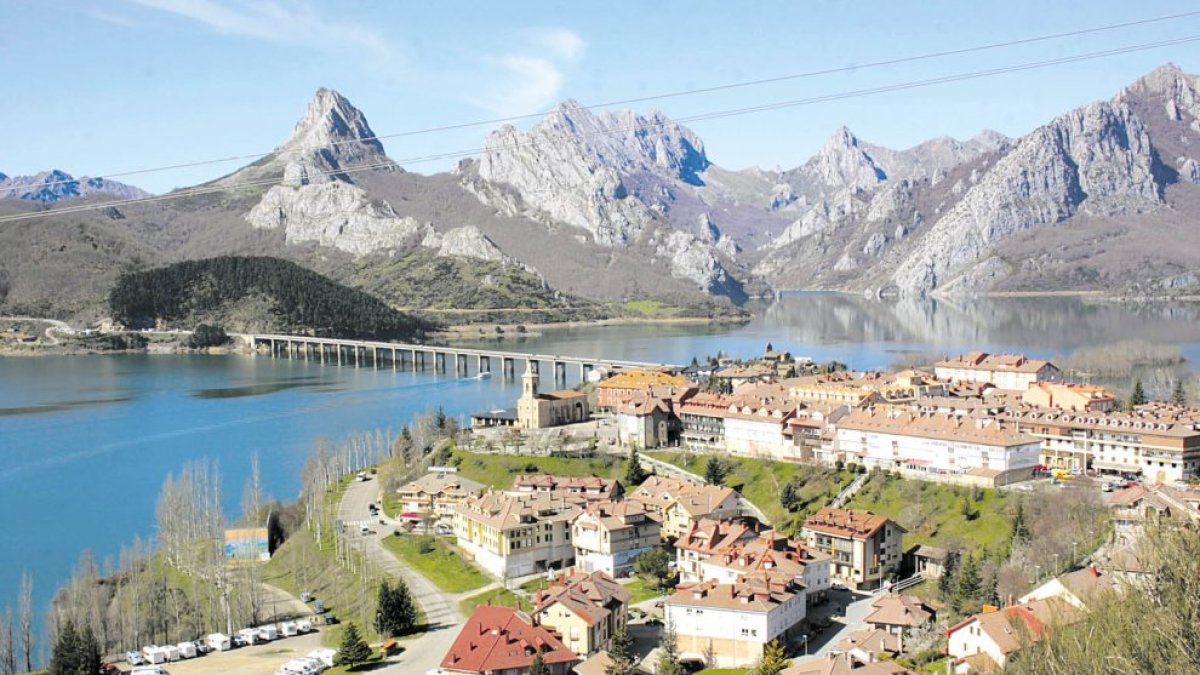 Riaño.