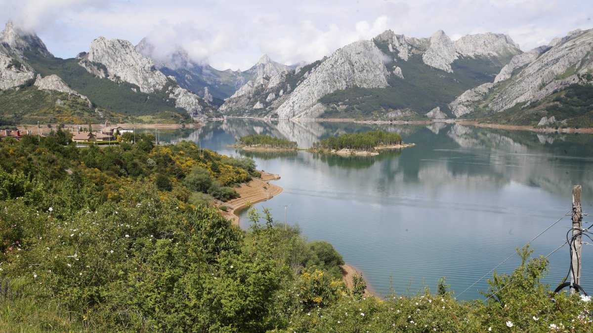 Embalse de Riaño.