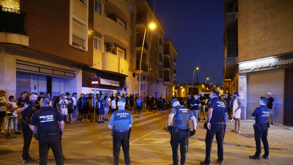 Se elevan a nueve los detenidos y los 30 sancionados por los disturbios en Torre Pacheco