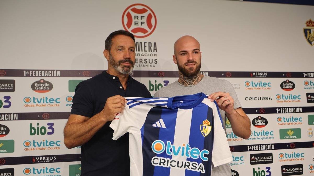 Sergio Benito fue presentado con el club.