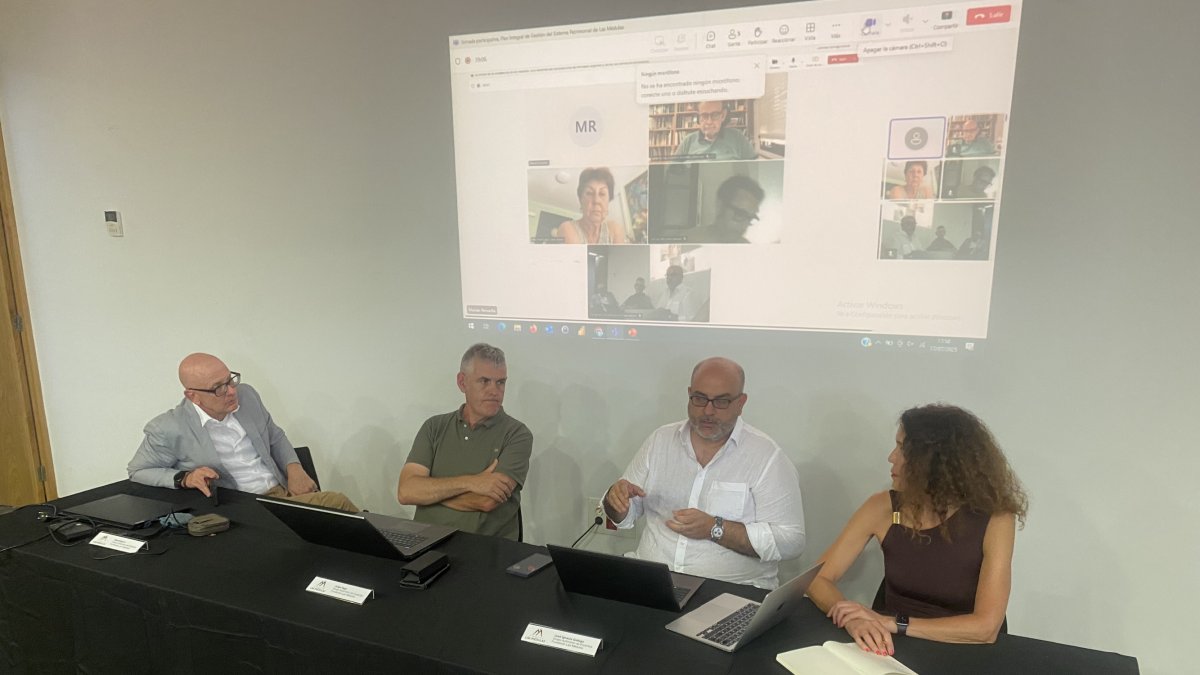 Reunión de trabajo en Carucedo del grupo asesor del nuevo diseño participativo del paraje de Las Médulas.