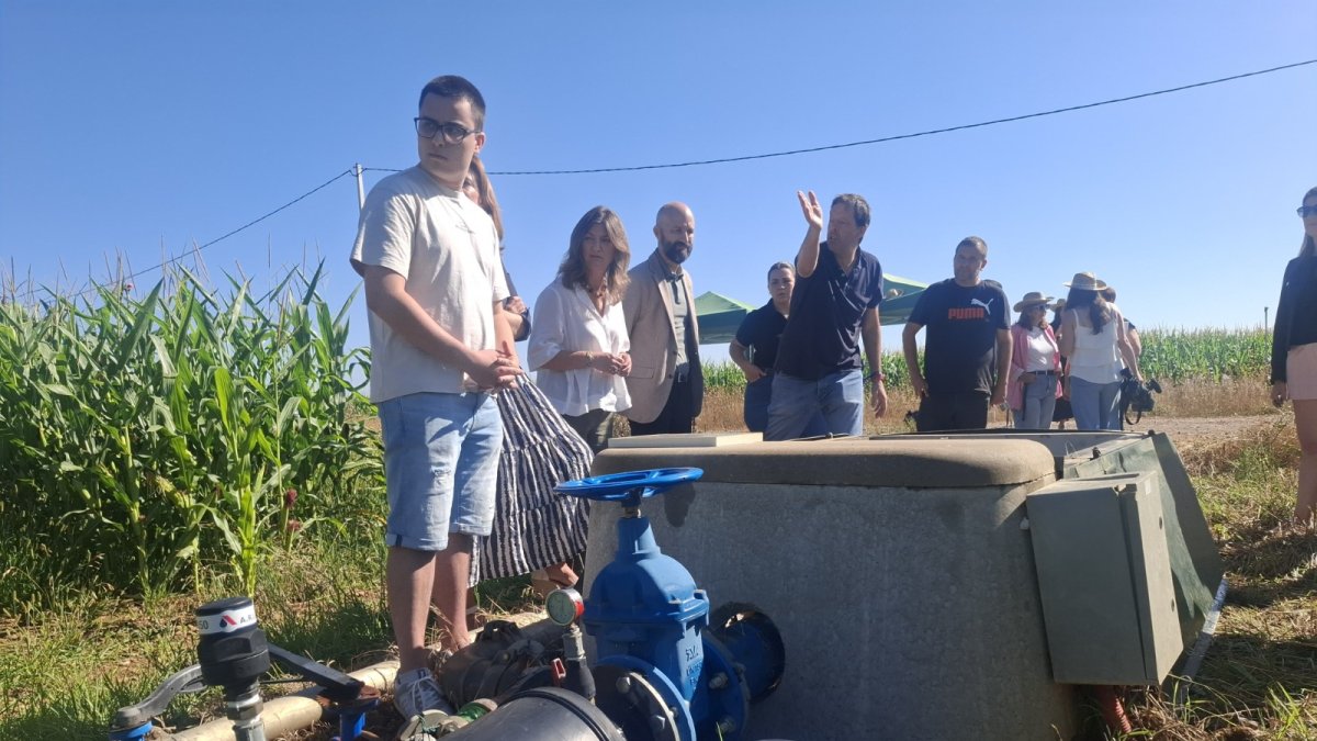 Dos estudiantes de la ULE beneficiarios del Campus Rural valoran aplicar sobre el terreno lo aprendido