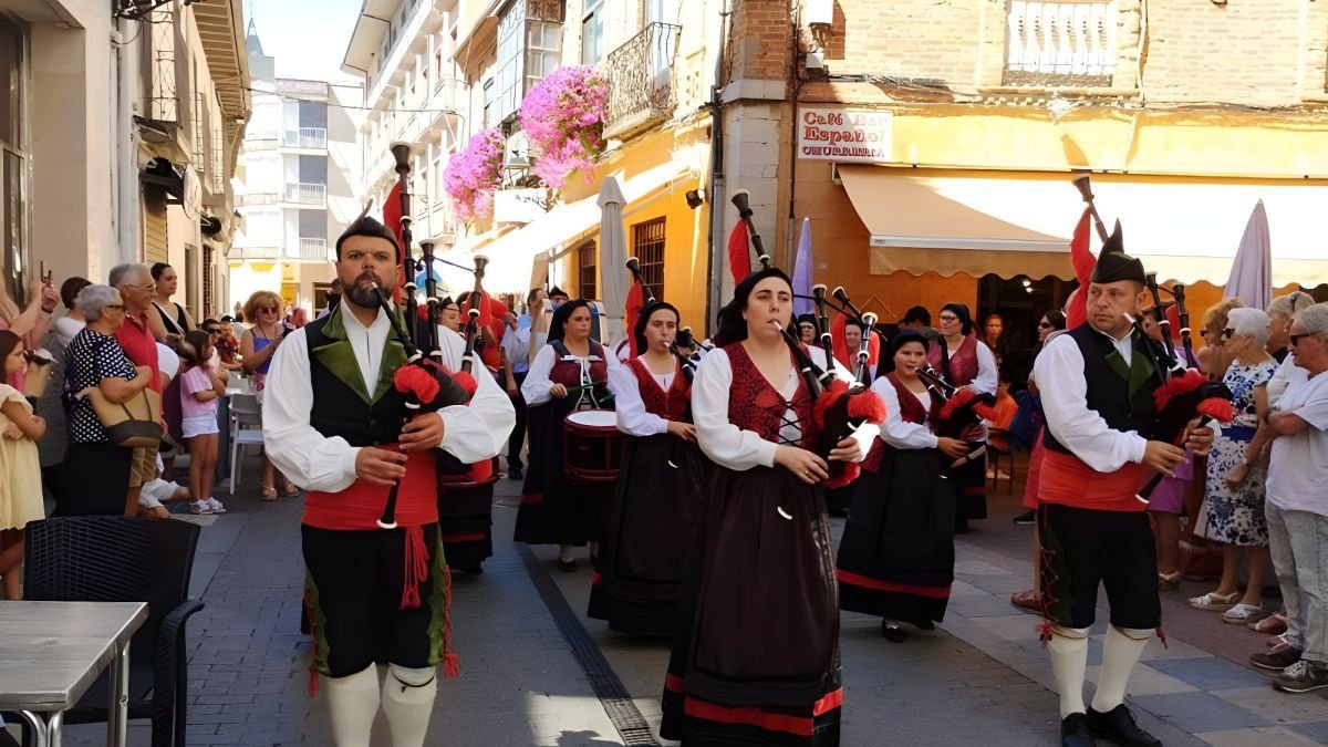 Celebración del Día de Asturias en Valencia de Don Juan.