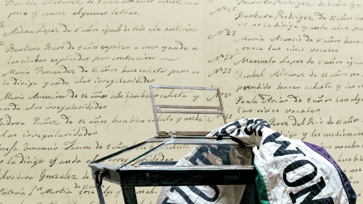 Piezas de la exposición 'La conquista del voto'.