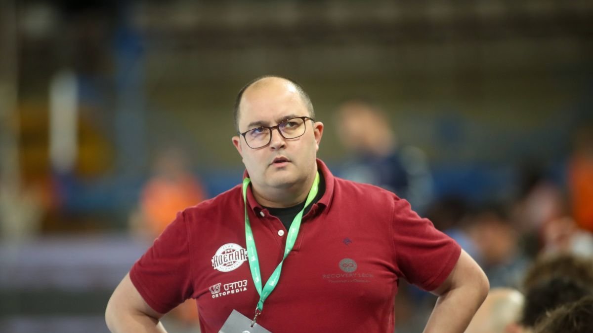 Dani Gordo, entrenador del Abanca Ademar, termina contrato a final de temporada.