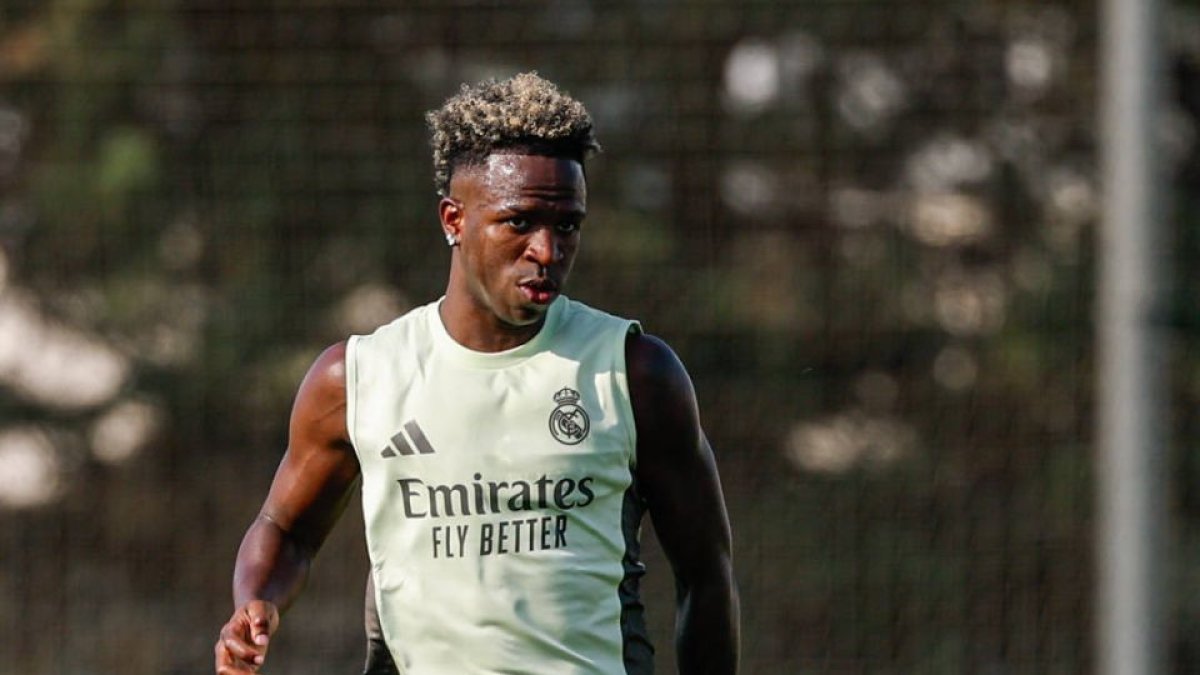 Vinicius durante la primera sesión de entrenamiento.