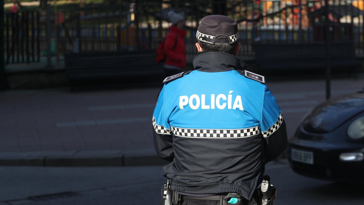 Agente de Policia Municipal de Ponferrada.