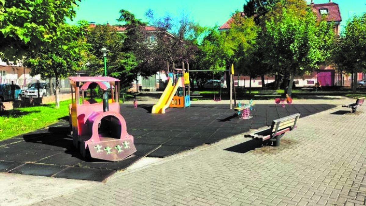El parque de las Escuelas de Villaobispo.