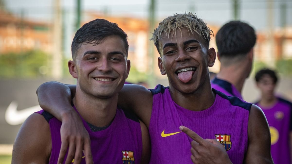 Pedri y Lamine Yamal optan al Balón de Oro.