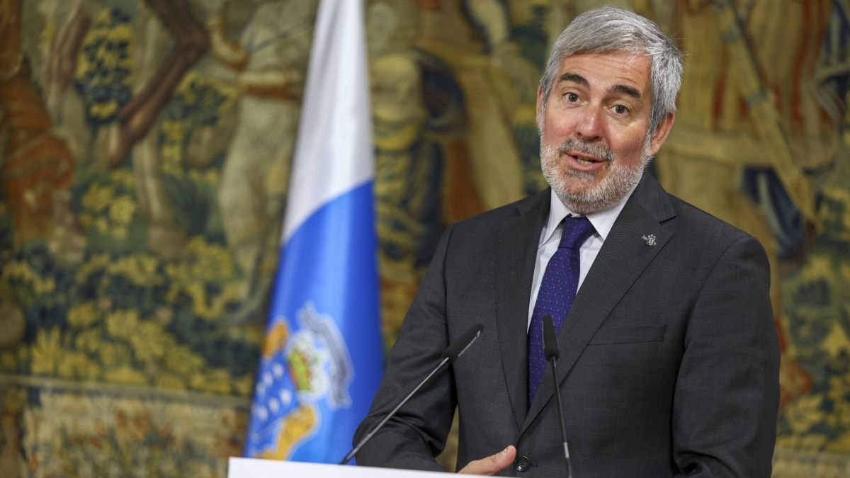 El presidente de Canarias, Fernando Clavijo en rueda de prensa.