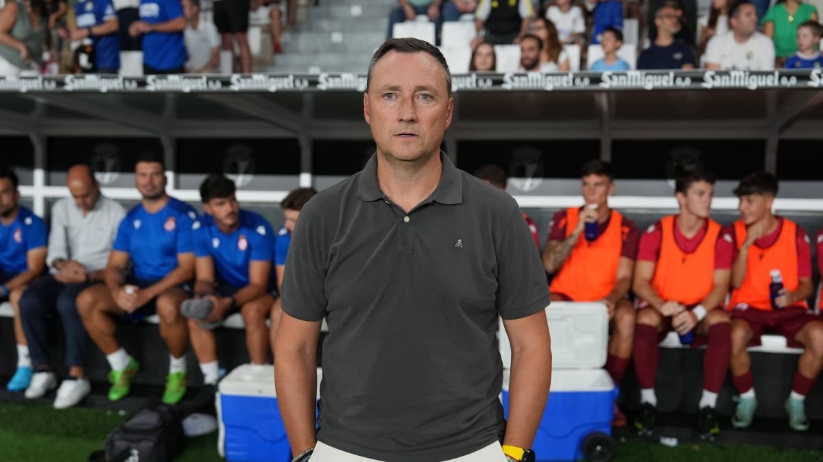 Raúl Llona se estrenó con derrota.