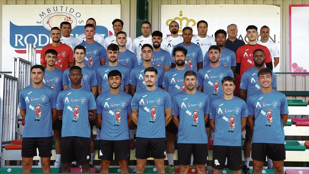 El Atlético Astorga jugará dos partidos en las fiestas.