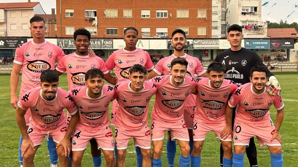 Once inicial del Atlético Astorga que se midió al Lugo B.