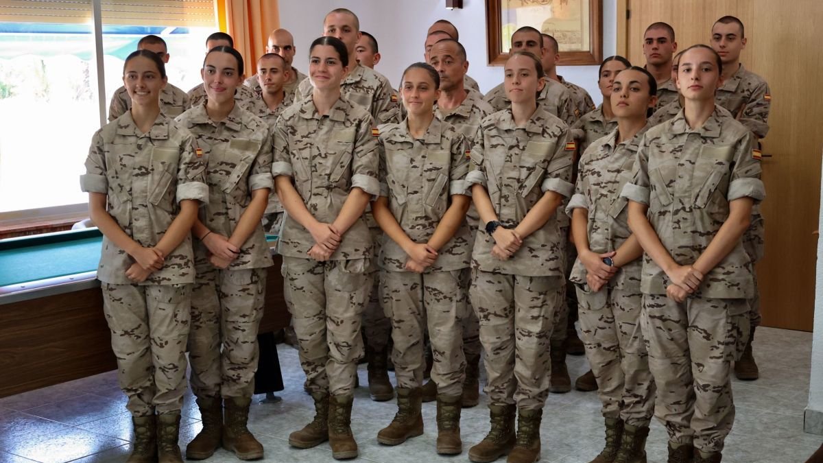 El grupo de alumnas de San Javier que serán compañeras de la princesa Leonor.