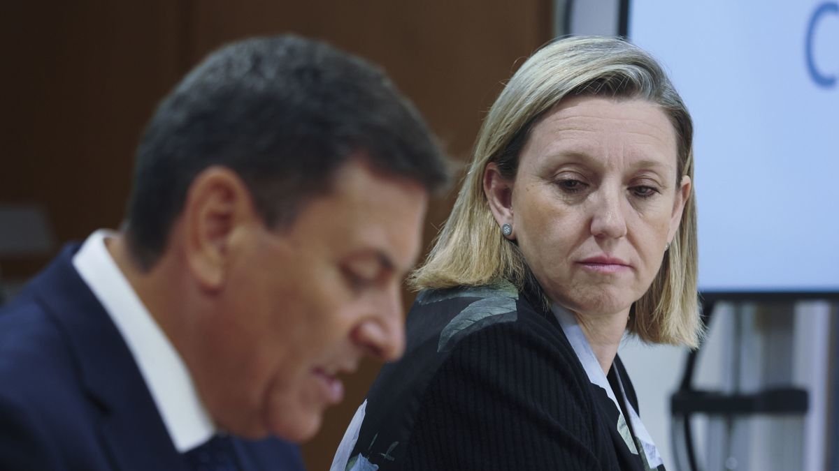 Isabel Blanco junto a Fernández Carriedo.