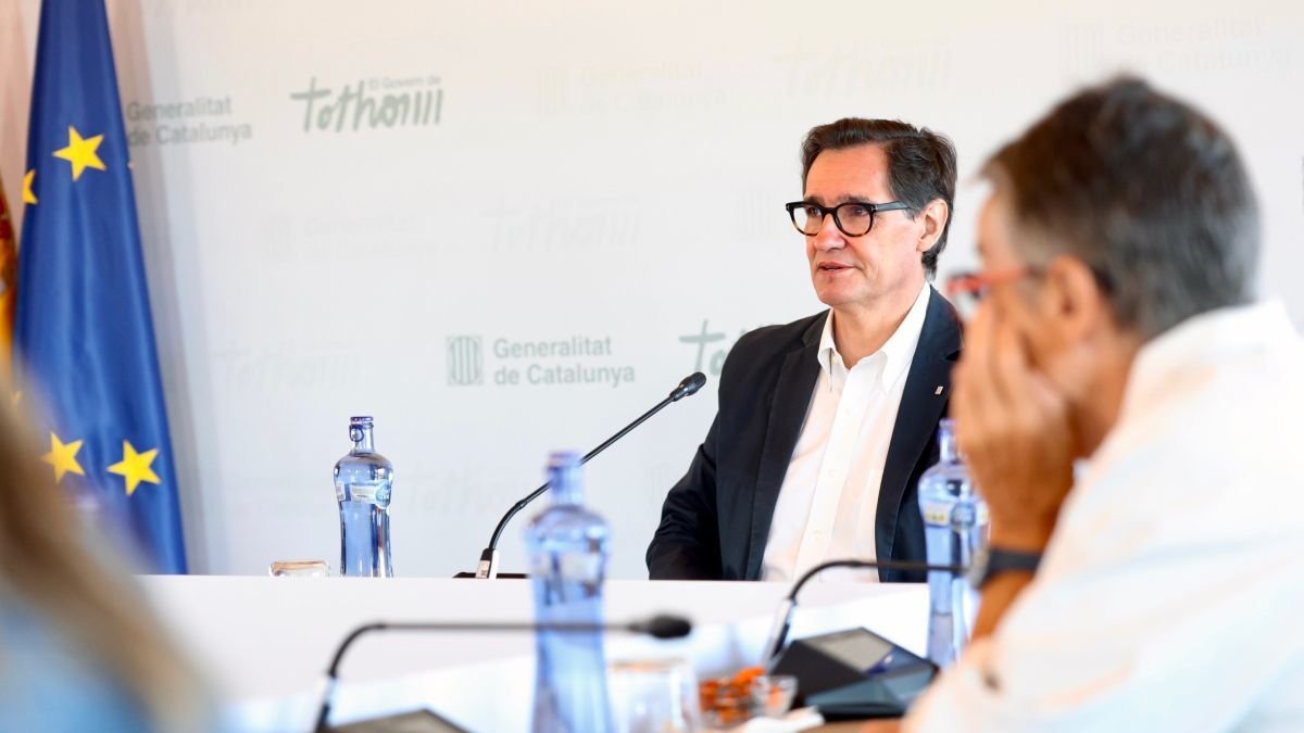 Illa ha reunido a su equipo estos días en el pueblo tarraconense de Arnes.