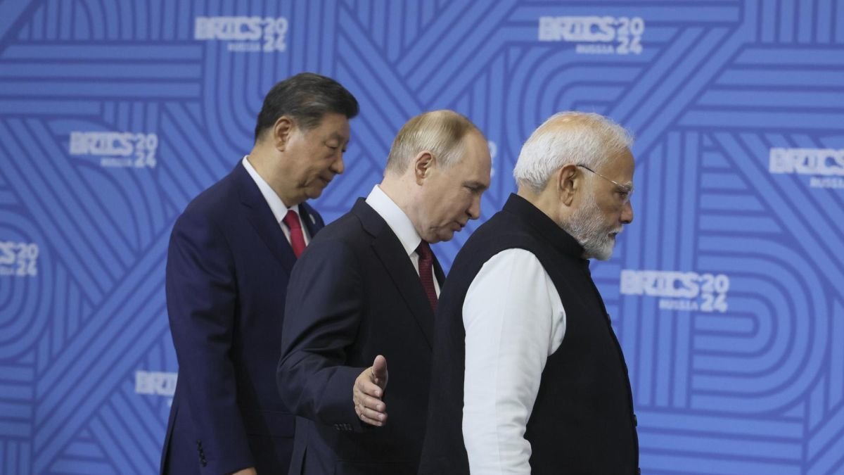 El presidente chino, Xi Jinping, el ruso, Vladimir Putin, y el primer ministro indio, Narendra Modi.