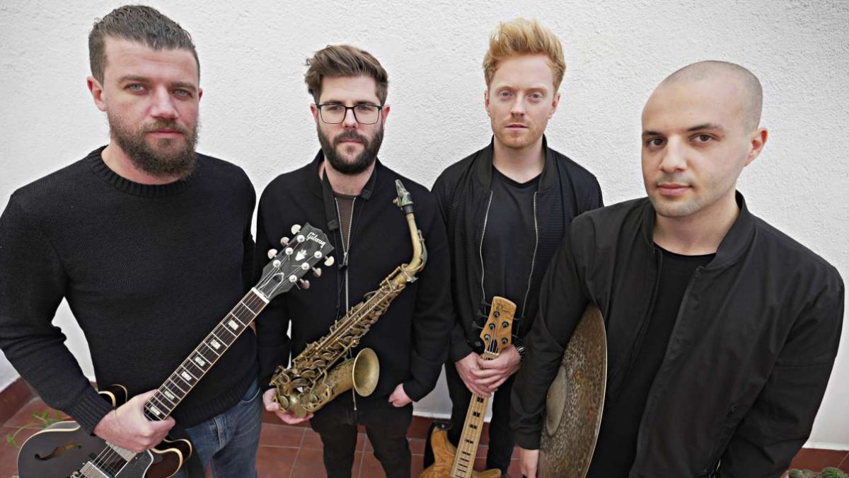 Valmuz actúa este fin de semana en León.