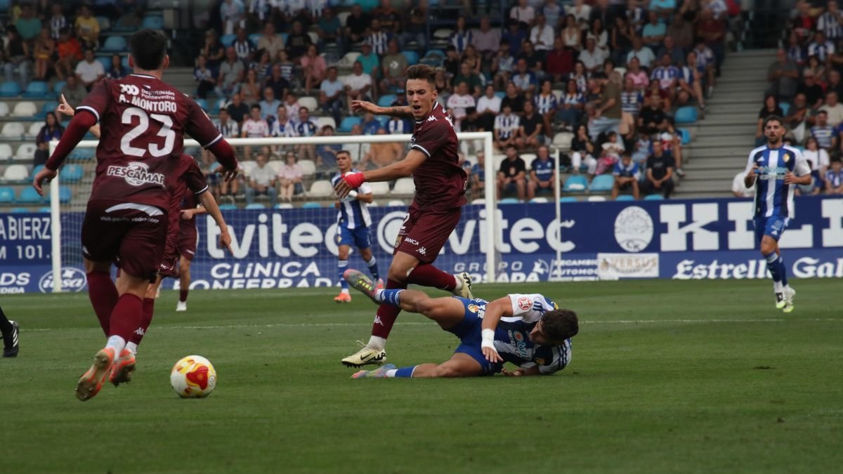 La Deportiva ya ha perdido los primeros tres puntos de la Liga en su estadio.