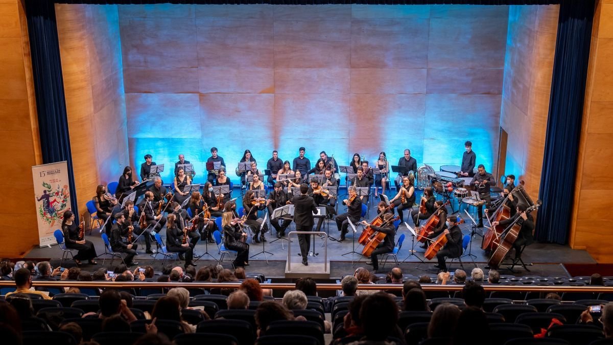 Imagen de archivo de la orquesta portuguesa.l