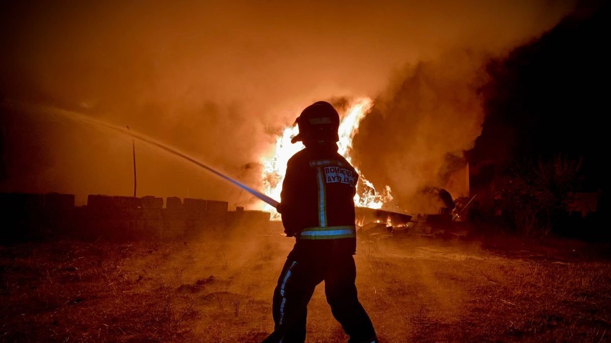 Los Bomberos de León han acudio en 38 ocasiones hasta junio de este año a San Andrés.
