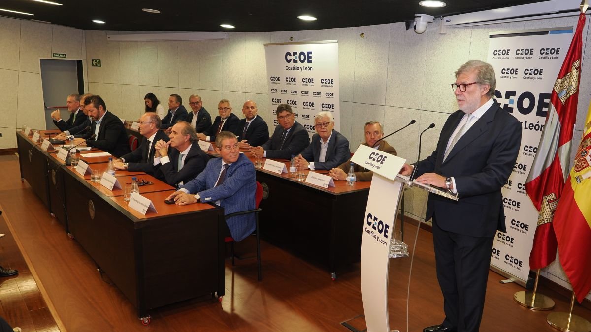 Santiago Aparicio ayer, durante el discurso tras su reelección en la Ceoe.