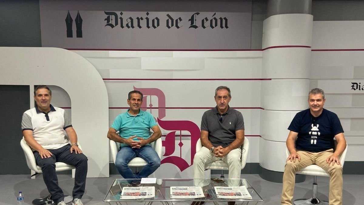 Óscar Díez, Ángel Fraguas, Juan Simón y Raúl Castro.