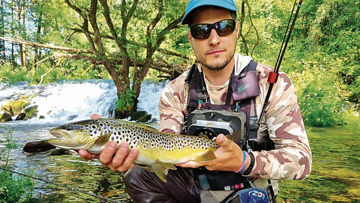 Aitor Fernández, tercero, lideró la gran actuación de los pescadores leoneses en el Autonómico.