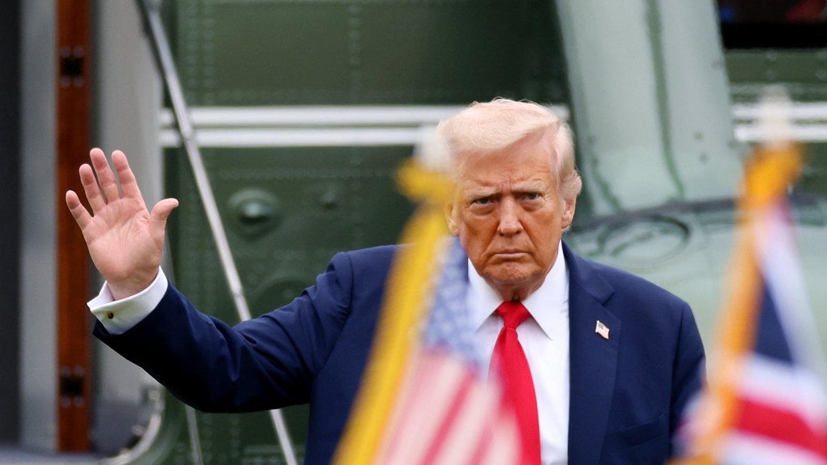 Donald Trump tras su despedida ayer del rey Carlos III en el palacio de Windsor.