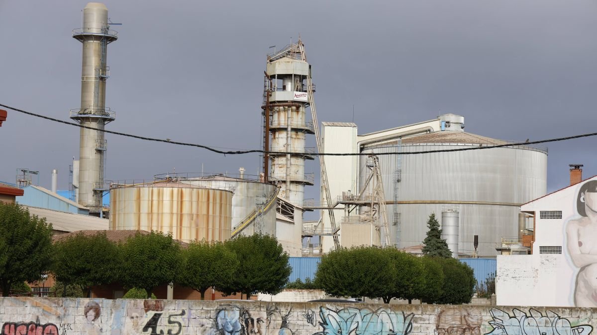 Instalaciones de la planta de Azucarera en La Bañeza.