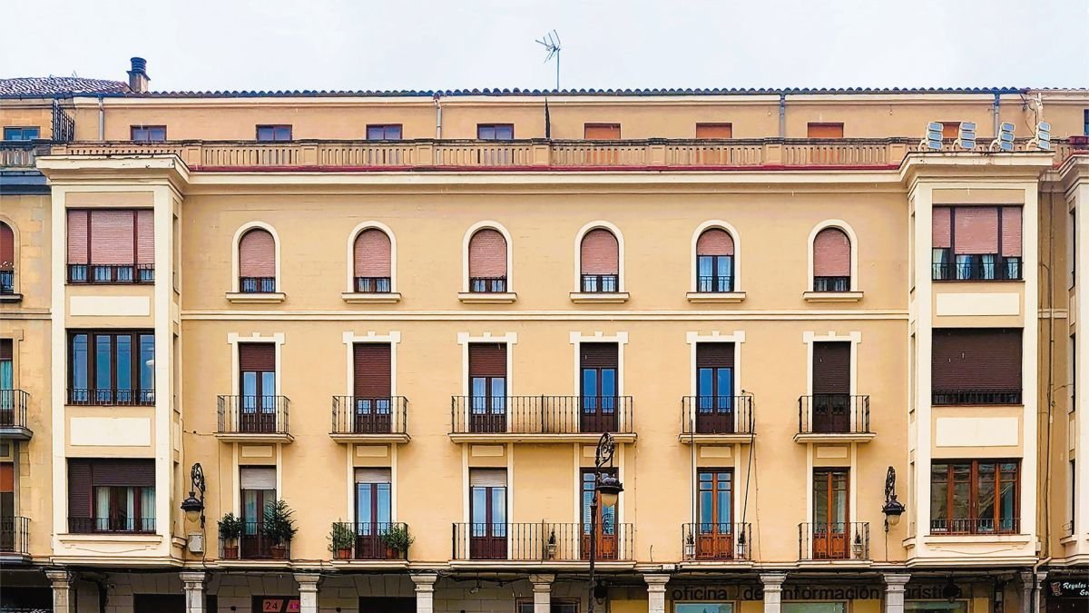 Plaza de la Regla, nº2.