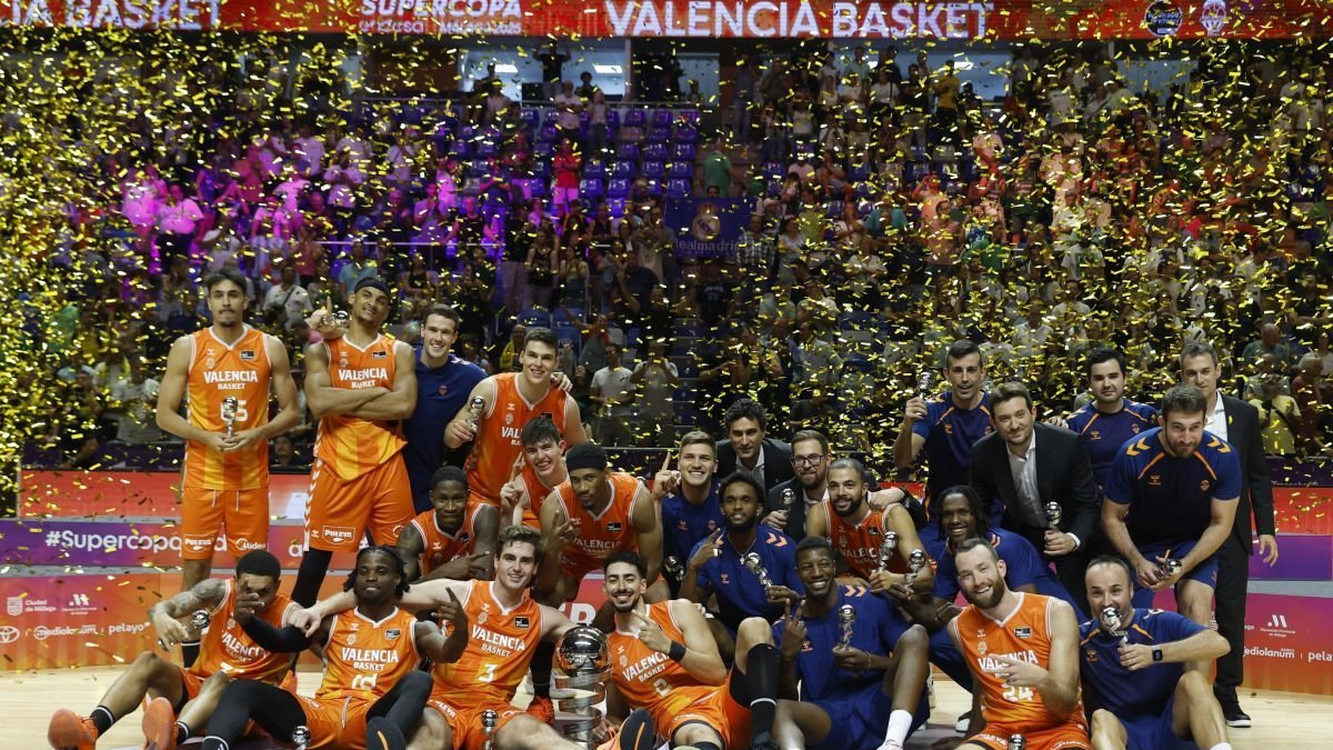 El Valencia Basket se apuntó su segunda Supercopa.