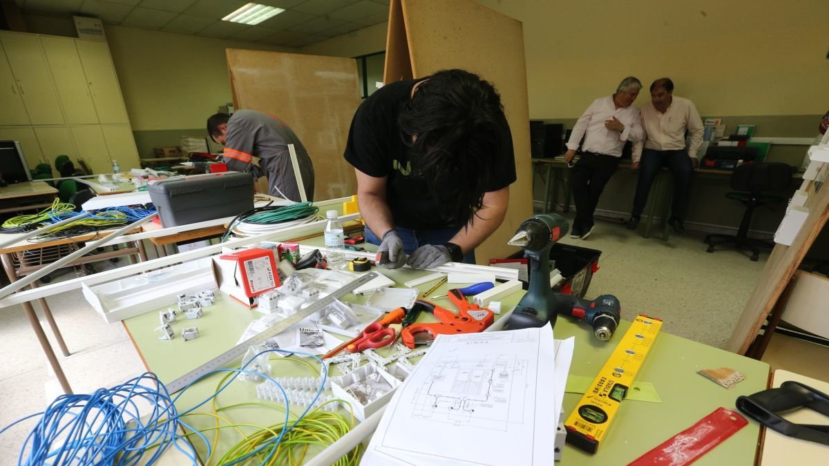 Estudiantes del CIPF en una clase formativa.