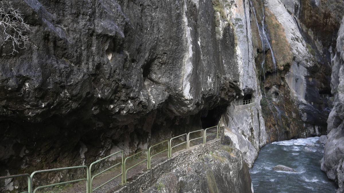 Tramo de la Ruta del Cares, en el Parque Nacional de Picos de Europa.