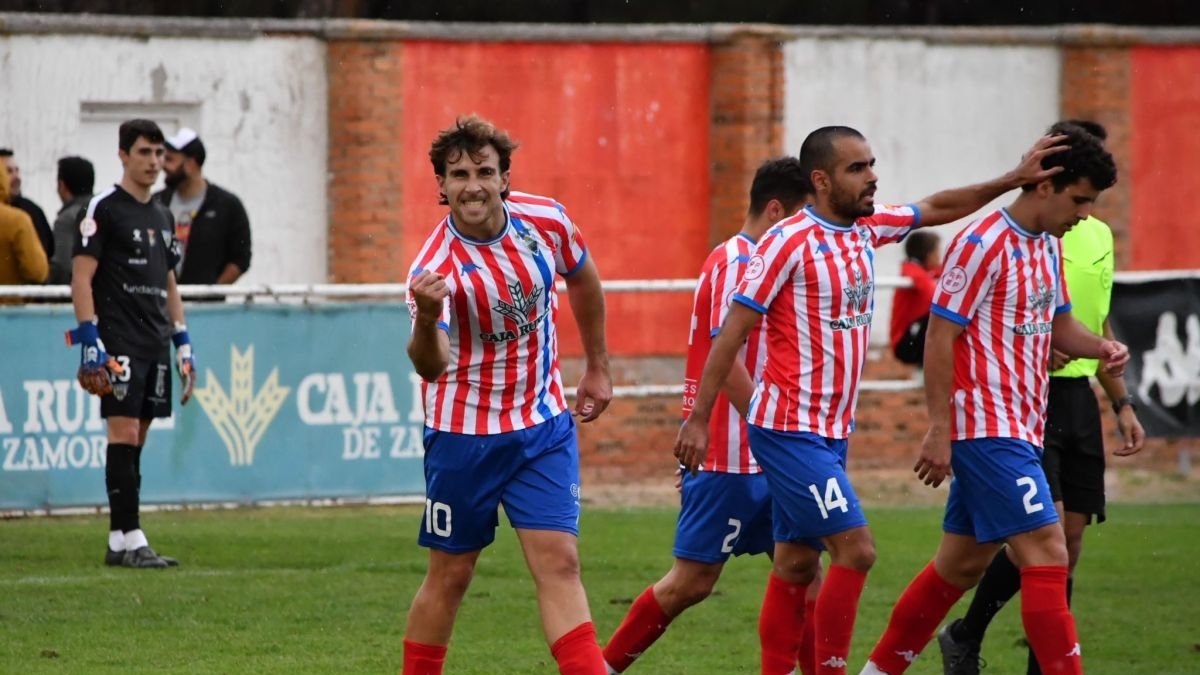 El Tordesillas vence con claridad al Mansillés.