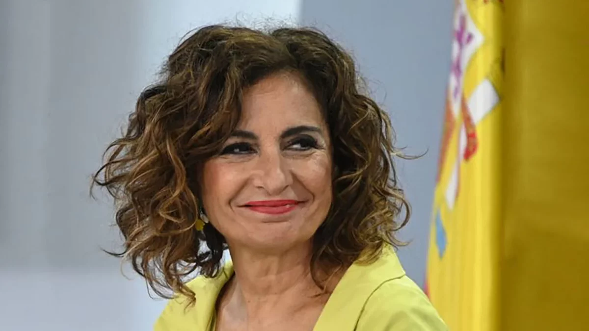 María Jesús Montero, vicepresidenta primera y Ministra de Hacienda – Gobierno de España.