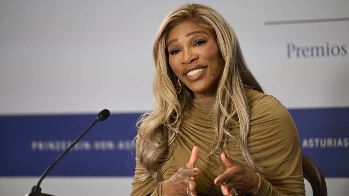 Serena Williams, durante la rueda de prensa celebrada en el Hotel de la Reconquista de Oviedo, donde reivindicó la igualdad en el deporte y recordó su trayectoria antes de recibir el Premio Princesa de Asturias.