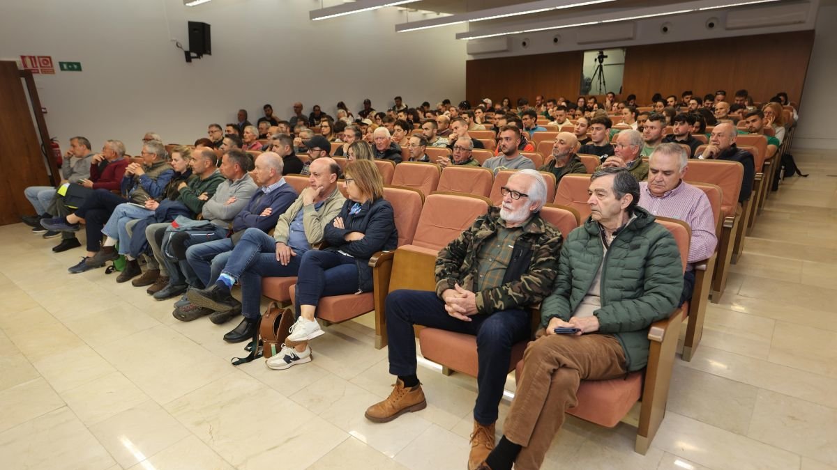 Imagen de un curso en el Campus de Ponferrada.